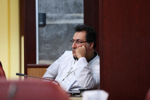جلسه کمیته مورتالییتی مورخ اول آبان ماه سال جاری در مرکز قلب و عروق شهید رجایی: عکس شماره 10 / 12